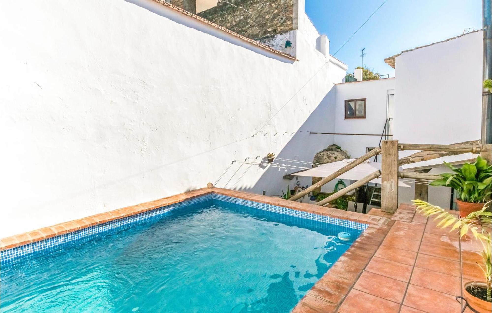 Pet Friendly Home In Hornachuelos With Kitchen Exterior foto